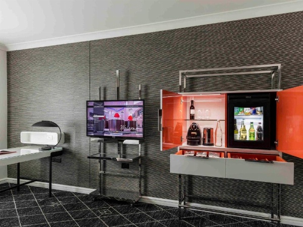 Swissotel Sydney image 11