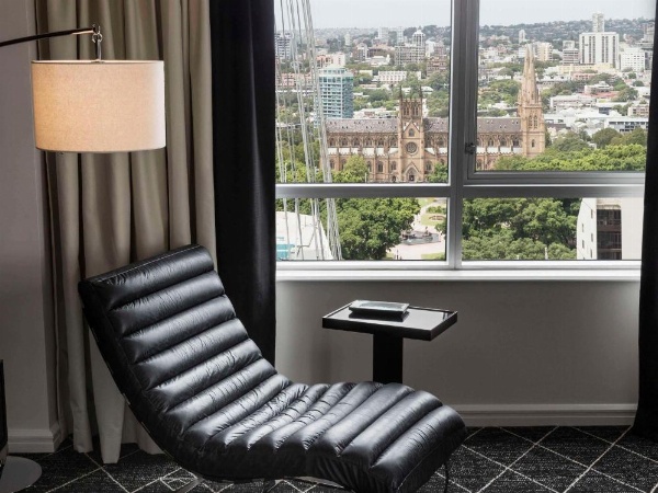 Swissotel Sydney image 13
