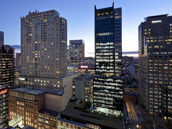 Swissotel Sydney image 2