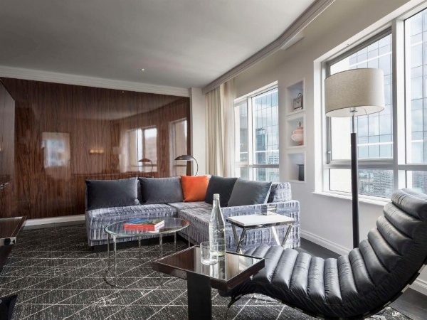 Swissotel Sydney image 20